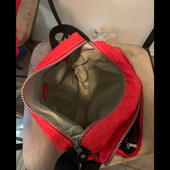 Red Kipling crossbody bag, used - Picture 4 of 5